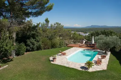 Image de Amazing view! Great house to gather with friends in Provence