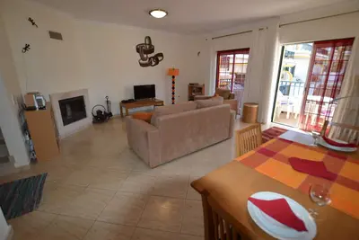 Image de Appartement spacieux avec 2 grandes piscines avec vue sur Sun Trraces et manucurées jardins