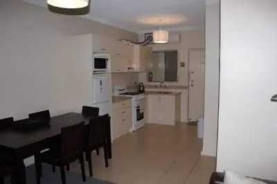 Image de Curtin Leader St - 2 chambres à coucher, rez-de-chaussée