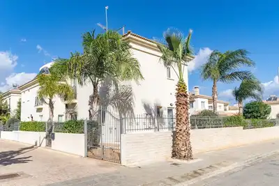 Image de Villa unique de 3 chambres à Blue Water Bay Village