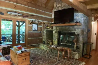 Image de Hideaway Cabin - Vous penserez que vous êtes à des kilomètres et des kilomètres de tout!