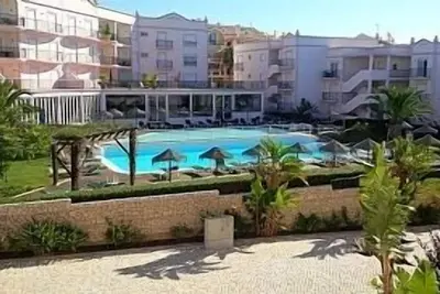 Image de Appartement de luxe avec vue mer et piscine Vues