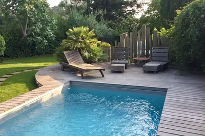 Image de Villa piscine privéet jardin paysagé proche plages et corniche cap brun