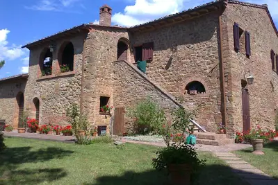 Image de ferme amoureusement restauré  (erb. 1653), 2 app. pour 2-4 personnes. , vue panoramiqu