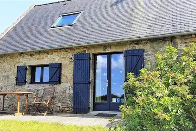 Image de Gîte authentique proche mer avec vue sur vignoble