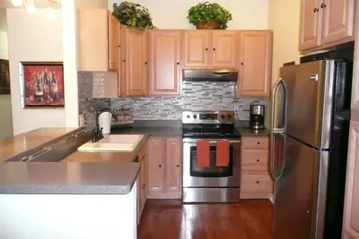 Image de Superbe condo-promenade Allegheny West jusqu'au terrain Heinz, Pnc Park, Rivers Casino