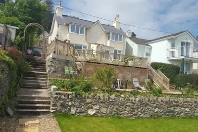 Image de Belle maison spacieuse avec vue époustouflante