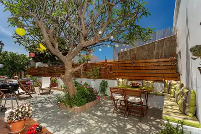 Image de 2bd Maison traditionnelle méditerranéenne à 10min de la plage