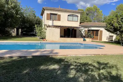 Image de Villa isolée avec piscine privée d'eau salée. Tarifs 2018.