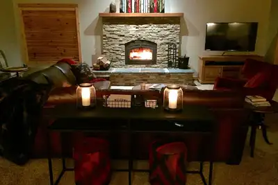 Image de Shangri-Lodge: Parfait pour deux familles; Distance de marche de Td Downhill Ski