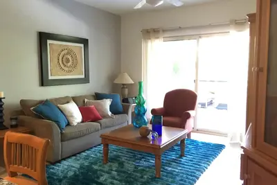 Image de Escape To Paradise! Grand Marina Villas 1 chambre, 1 salle de bain Condo