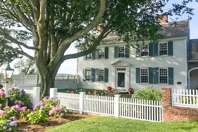 Image de Balayant vue sur l'océan, magnifique maison avec Guest Cottage Et Piscine