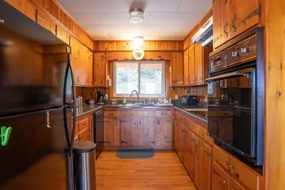 Image de Authentique maison de montagne des années 1950 avec une vue imprenable sur cinq hectares