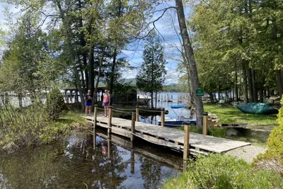 Image de Front de mer de Cleverdale avec Dock