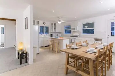 Image de Beach House W / courte promenade à Ditch Plains Beach