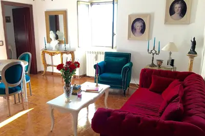 Image de Votre maison médiévale dans un charmant village