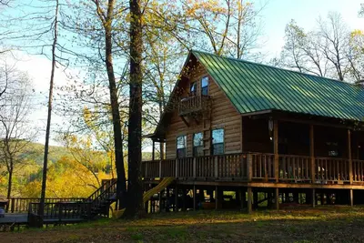 Image de Cabin Riverfront Hideaway-Caddo Gap
