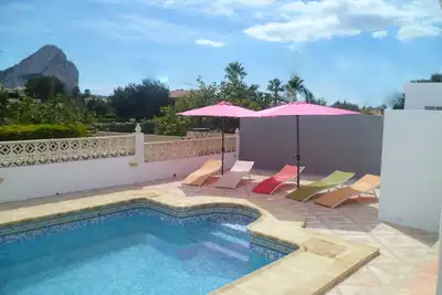 Image de Villa Piscine CHAUFFÉE, Plages + commerces À 700mts, WIfi climatisation
