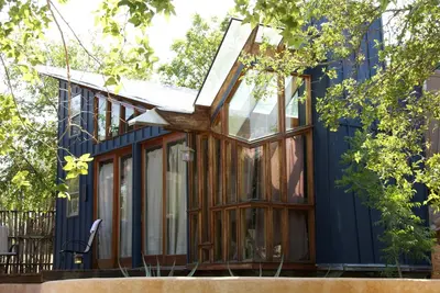 Image de Funky Loft Bleu Eco-Cabin
