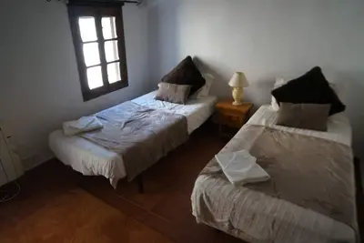 Image de Situé au coeur de Lliber, Cottage rustique avec stockage sécurisé pour les vélos.