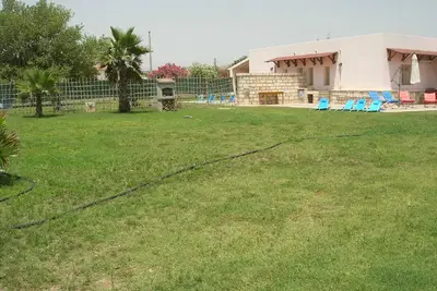 Image de Villa Semelle A 30 M. De La Mer Pour 10 Personnes