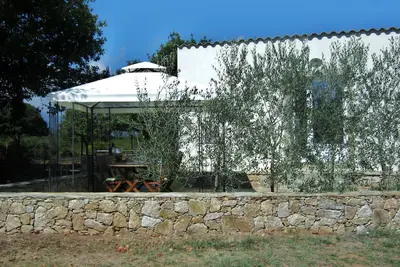 Image de Beau Studio De 30 M2 Avec Terrasse Et Jardin Prive. \nLogement pour 2 personnes. .