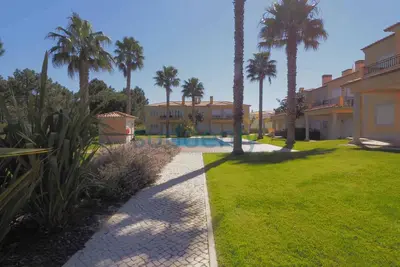 Image de Maison de ville 3 chambres avec accès à une piscine chauffée