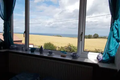 Image de Sea View Mews, Reighton près de Filey - un chalet rural avec vue imprenable sur la mer