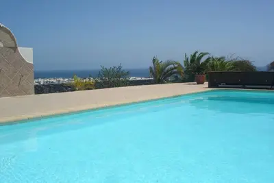 Image de Villa / Maison De Vacances Entre Parcours De Golf Et Plage Avec Piscine Sauna Et Jacuzzi