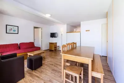 Image de 3 Pièces 8 Personnes