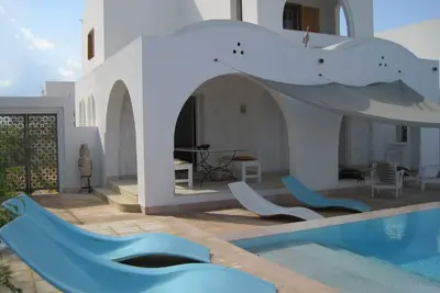 Image de Dar El Mesbah Beautiful Standing House with Pool 400 m from the sea