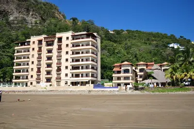 Image de Appartement de 3 chambres avec le meilleur emplacement.