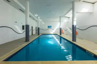 Image de 2 Pièces 6 Personnes Supérieur