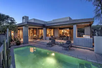 Image de Maison privée de luxe dans la belle montagne du désert; North Scottsdale