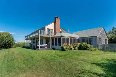 Image de Une vraie vue sur l'eau de Madaket Gem-direct, piscine et option pour ajouter 3 chambres Cottage