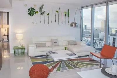 Image de Coin, Vue Sur L'Ocean Et La RIVIÈRE. W Miami Residences. Gratuit: Piscine, Spa, Gym, Wi-Fi