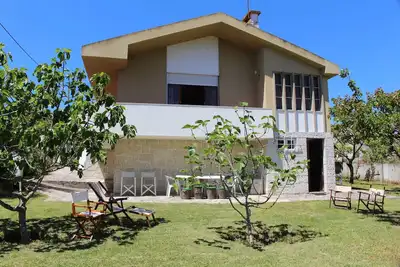 Image de Villa Miraserra avec jardin spacieux, à 5 min de Sesimbra / plage, Lisbonne à 35 km