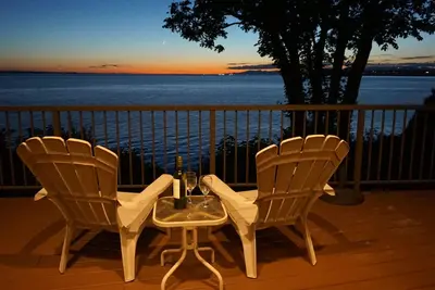 Image de Maison au bord de l'eau près de Semiahmoo, Blaine