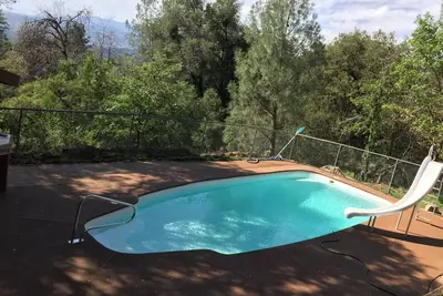 Image de Cerf Ciel Deux Story Cabin