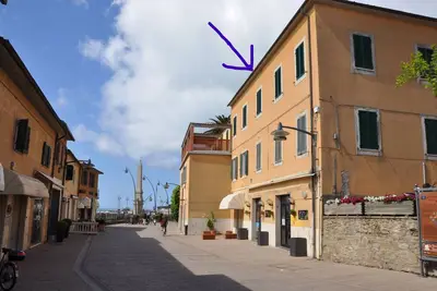 Image de appartement de trois pièces appartement entièrement équipé: Telecommande 3b