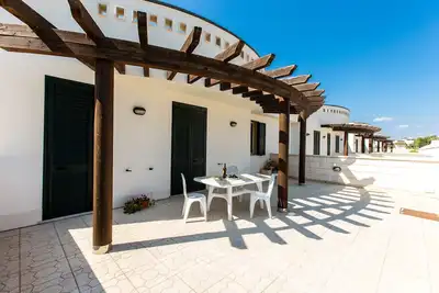 Image de Villa 7 lits à 200 mètres de la mer et à 5 km des plages de Gallipoli