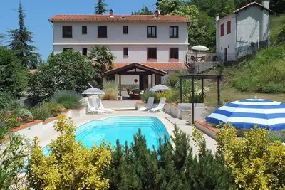 Image de Appartement 10 personnes avec jardin et piscine. Prades / Perpignan, Pyrénées Orient