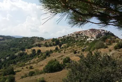 Image de Castroregio. . . panoramique, montagnes, mer et beaucoup de détente. . .