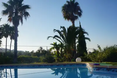 Image de Maison dans le golf Mijas, avec 5 chambres, piscine, jacuzzi, hammam.