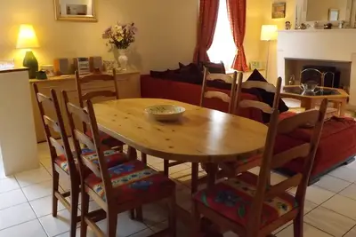 Image de Un joyau caché, situé dans un joli jardin clos 3 chambres, 2 salles de bain