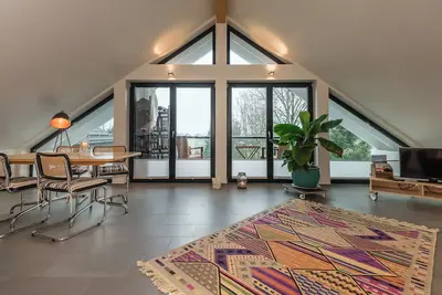 Image de Fantastique appartement lumineux avec vue sur le lac à Holzhausen am Ammersee