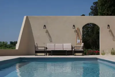 Image de Beau domaine au mileu des vignes, terrasse de 200m2!