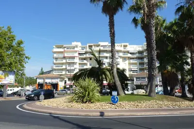 Image de Fréjus plage  2 pièces de 42 m², grande terrasse vue mer