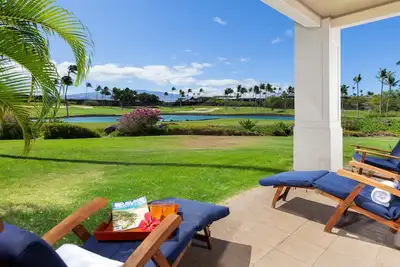 Image de MelPiH❤️ Island Melody Villa ♥ Vues énormes sur le golf, le grand étang, les montagnes ★ Vélos