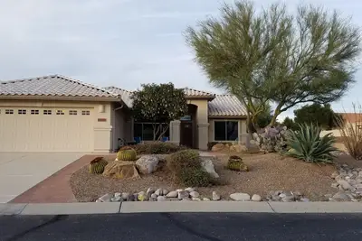 Image de Presque nouvelle maison! Proche des commodités!